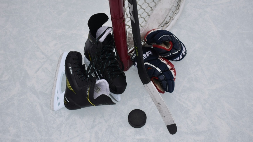Bruins Edge Bobcats 5-4 in Season Opener