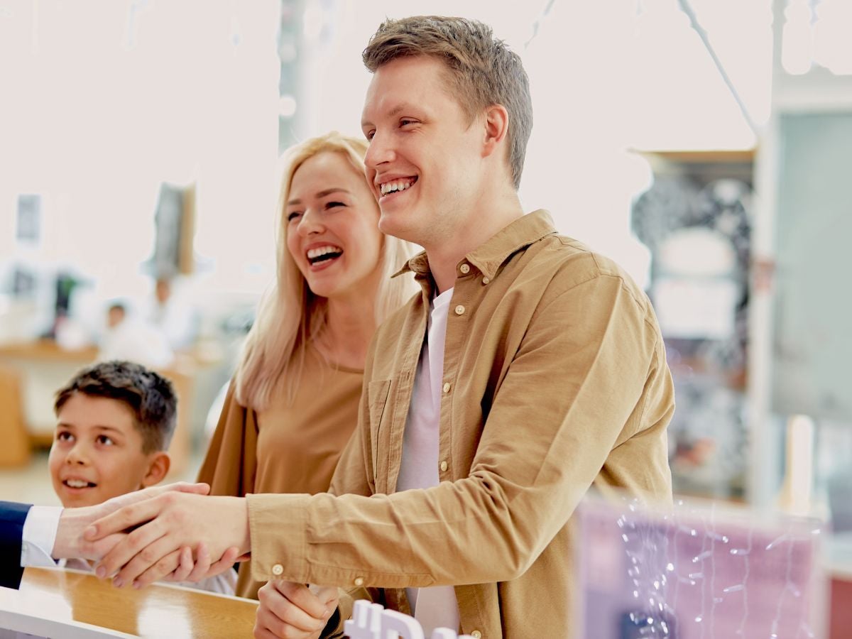 guiding customers to becoming loyal to business