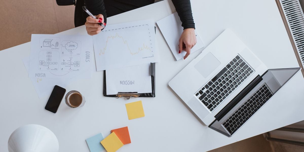 entrepreneur crafting business plan template